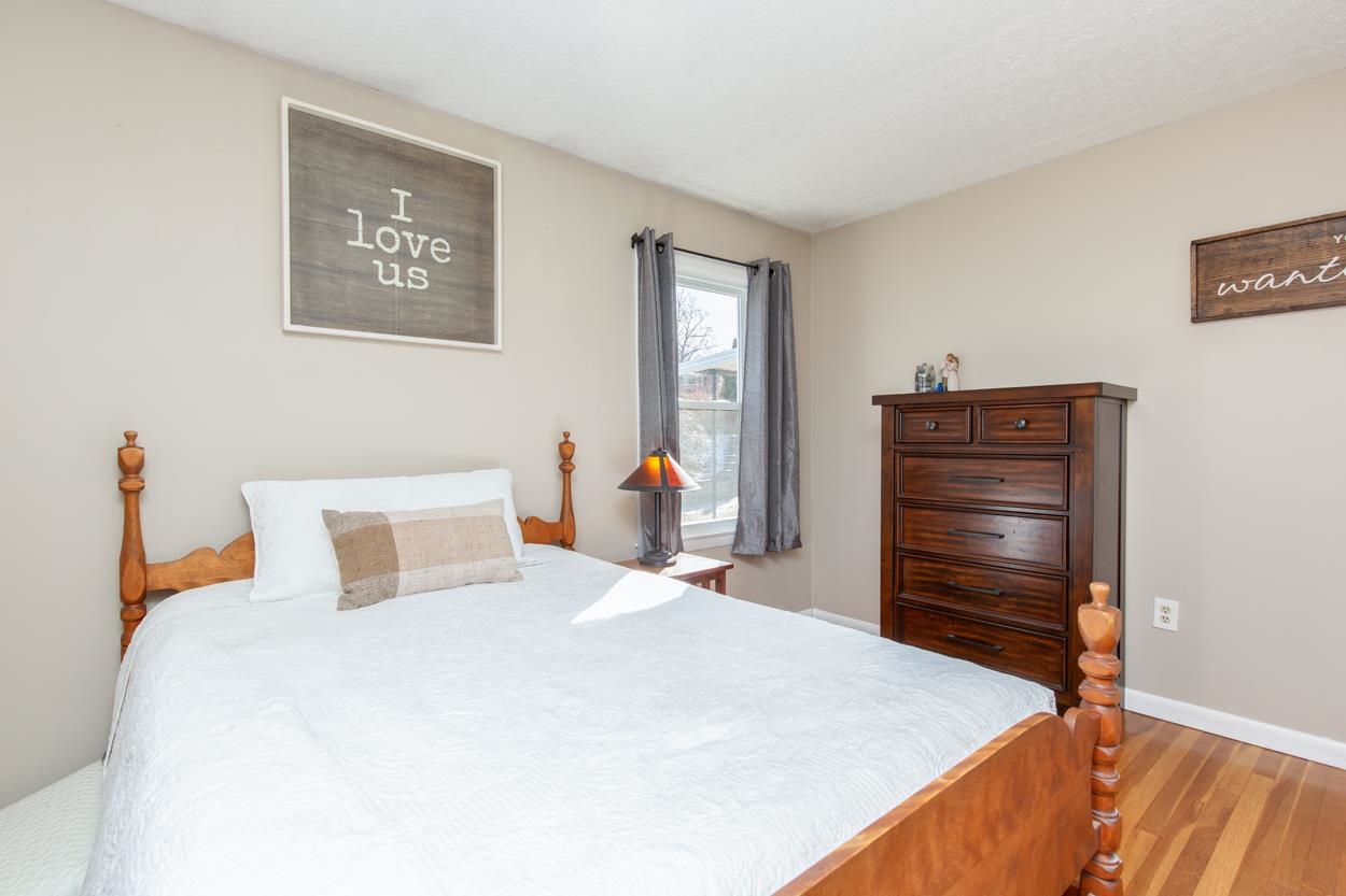 25 Meade Street Nashua, NH 03064 - Photo 24 of 49
