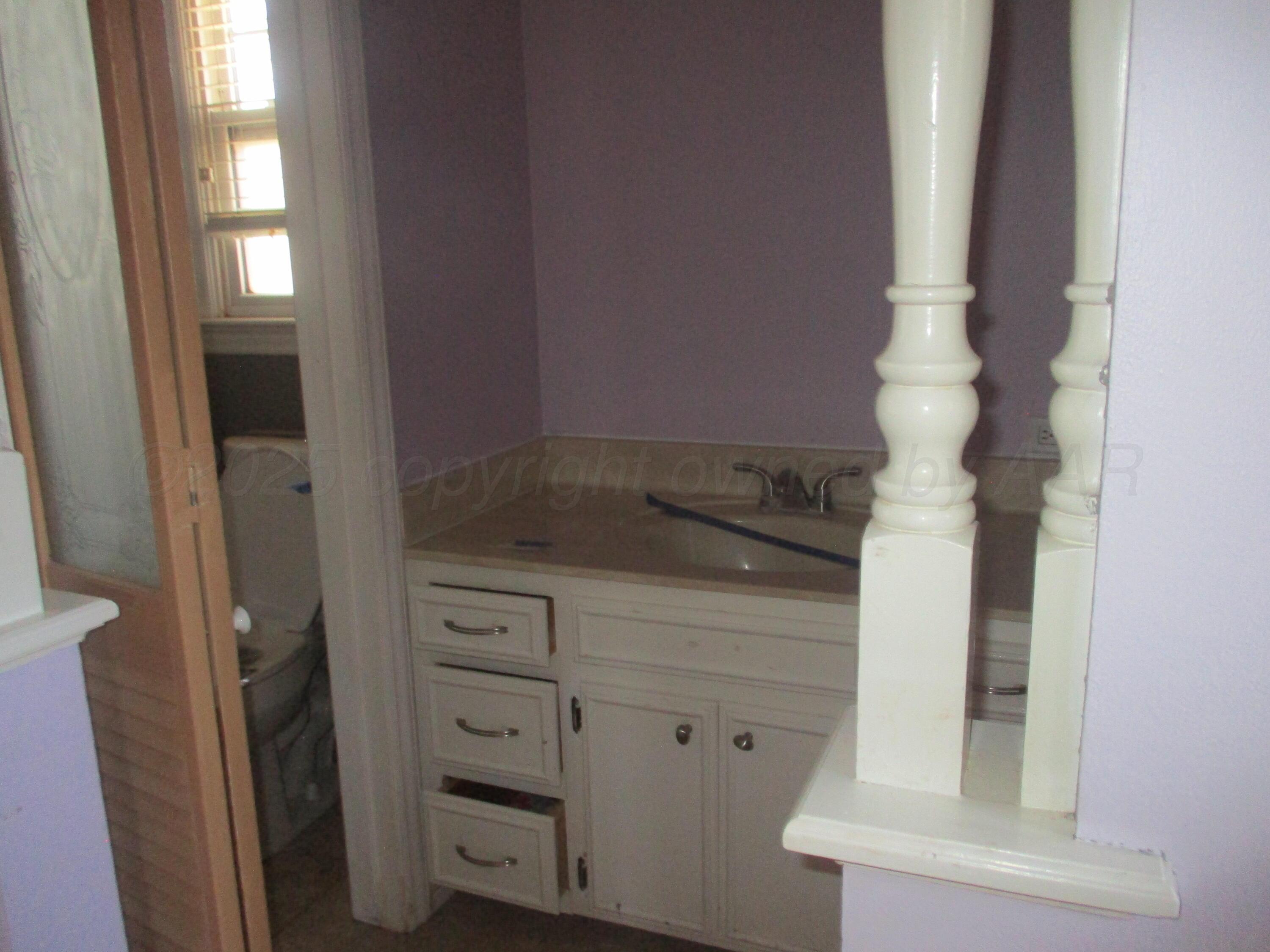 6702 Calumet Road Amarillo, TX 79106 - Photo 12 of 30 Master Bath