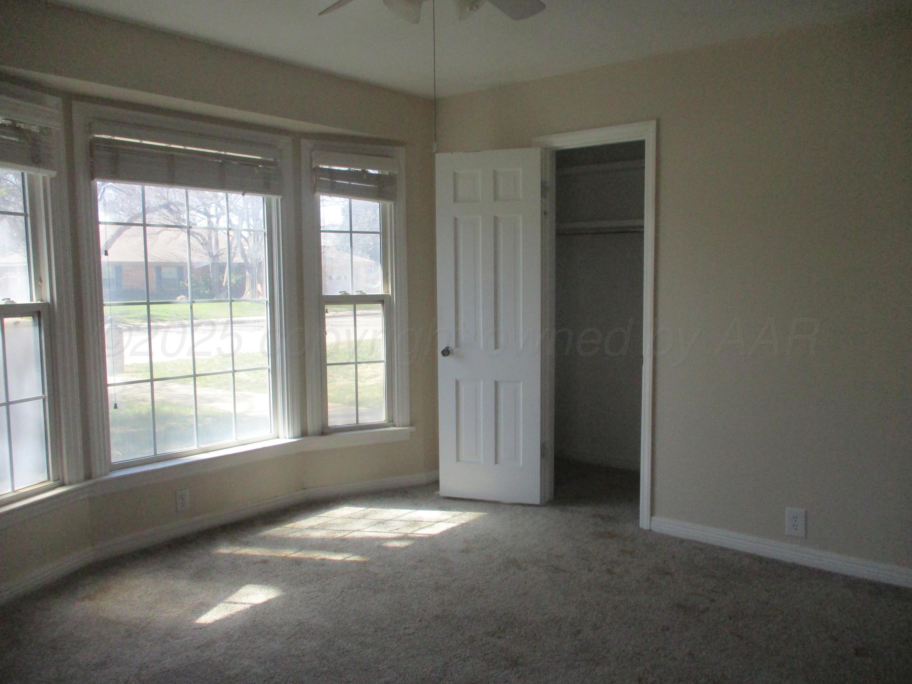 6702 Calumet Road Amarillo, TX 79106 - Photo 14 of 30 Bedroom 3