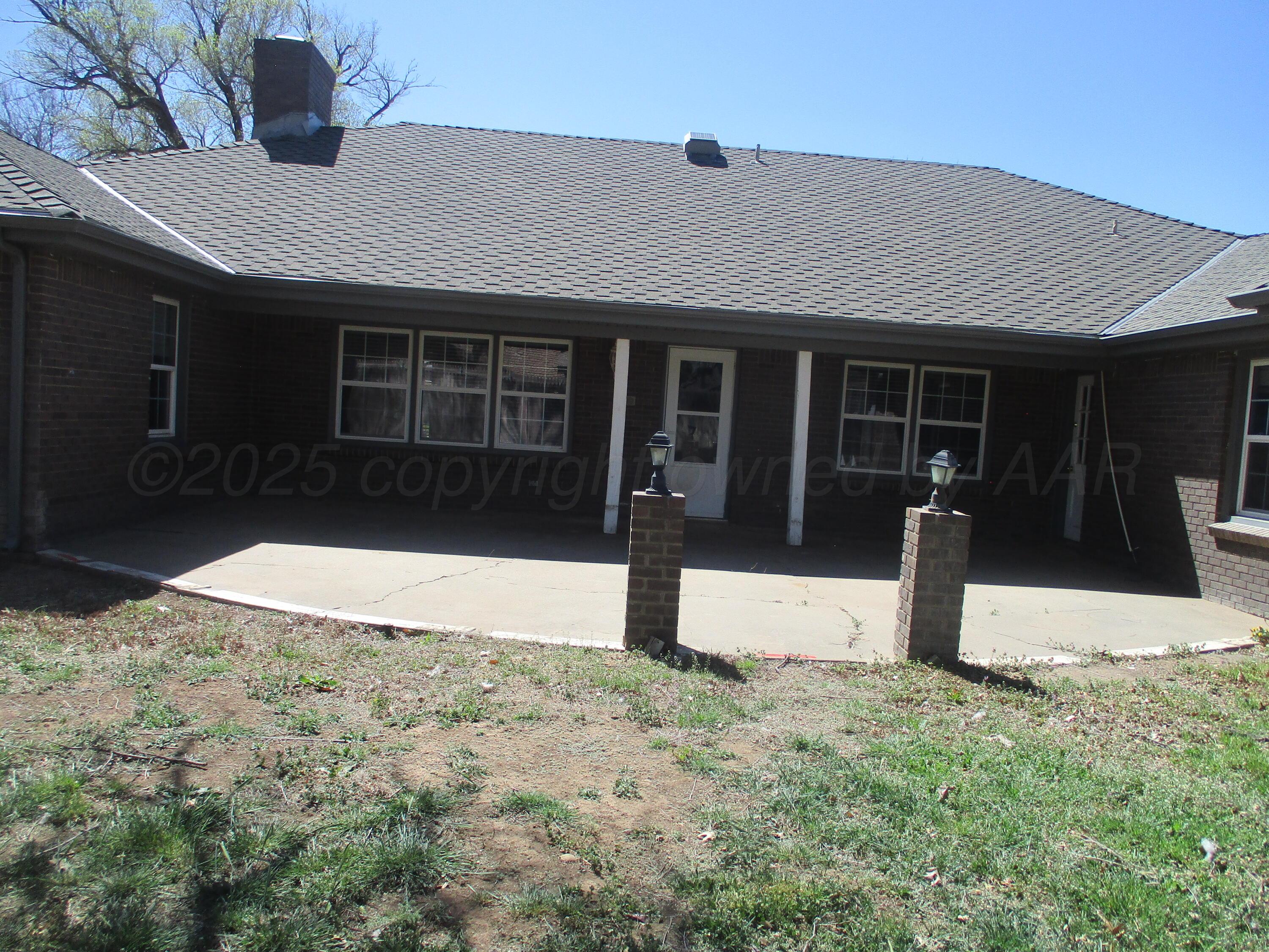 6702 Calumet Road Amarillo, TX 79106 - Photo 27 of 30 Back Patio