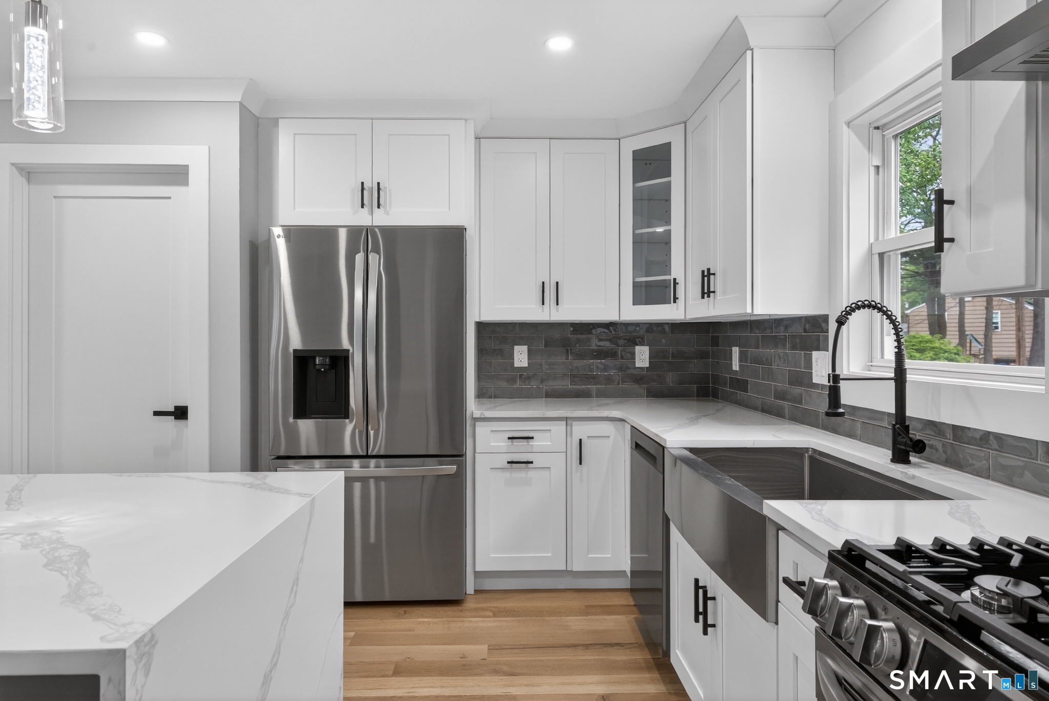 10 Cutrone Road Norwalk, CT 06850 - Photo 15 of 40