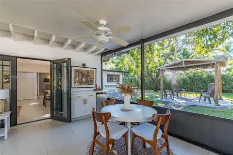 $1,585,000 | 7720 Southwest 59th Court, South Miami, FL 33143