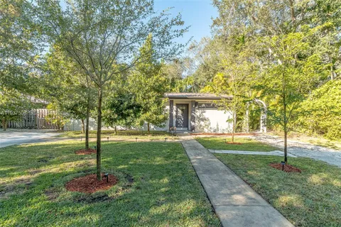 $1,585,000 | 7720 Southwest 59th Court, South Miami, FL 33143