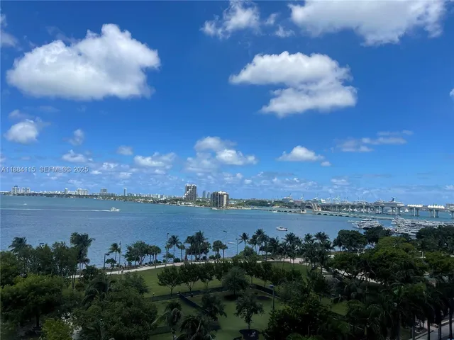 $2,700 | 1900 North Bayshore Drive, Unit 901, Miami, FL 33132