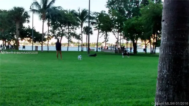 $2,700 | 1900 North Bayshore Drive, Unit 901, Miami, FL 33132