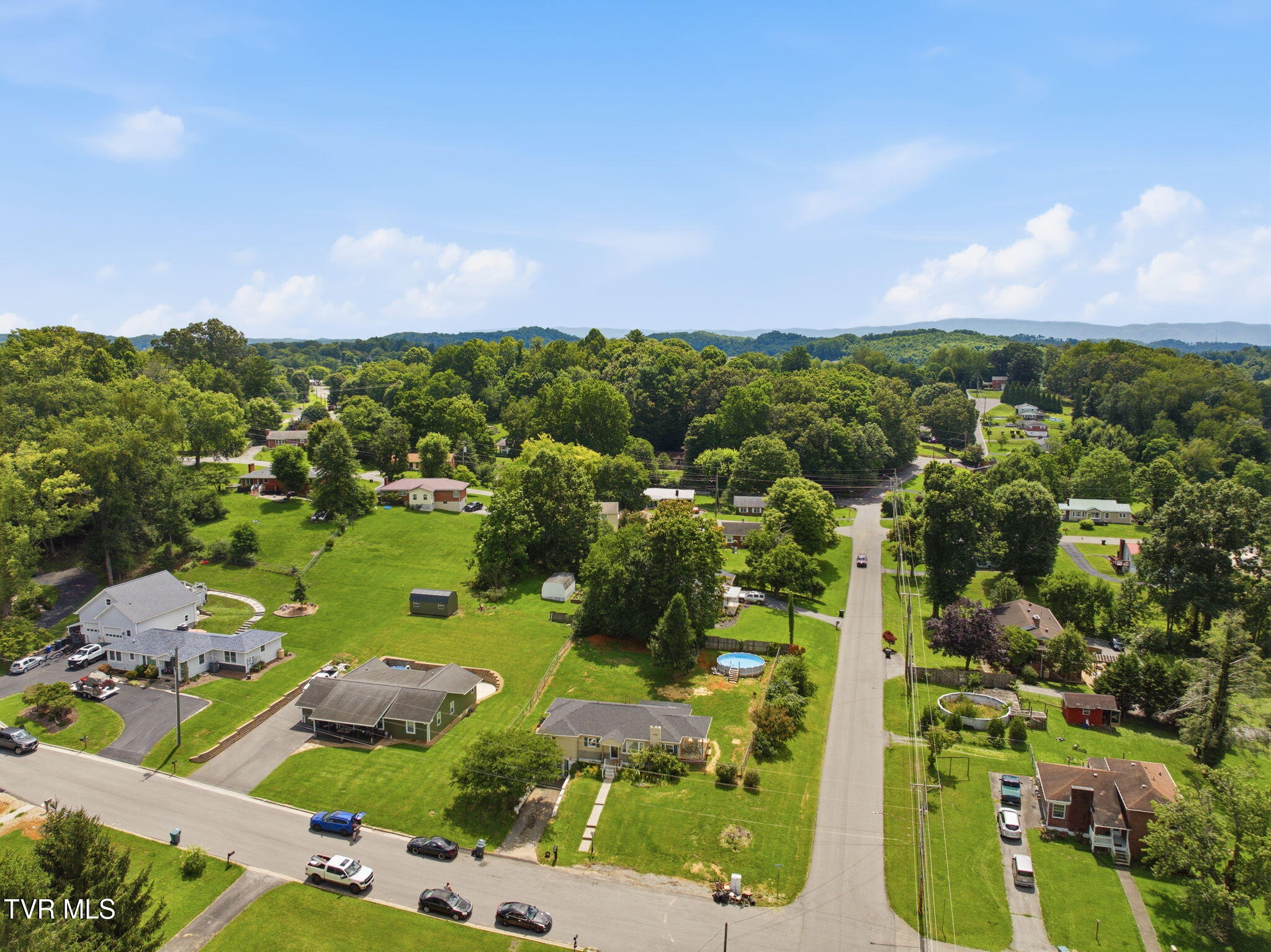 401 Seminole Road Bristol, VA 24201 - Photo 23 of 24 19-web-or-mls-001_JH 20260714-159