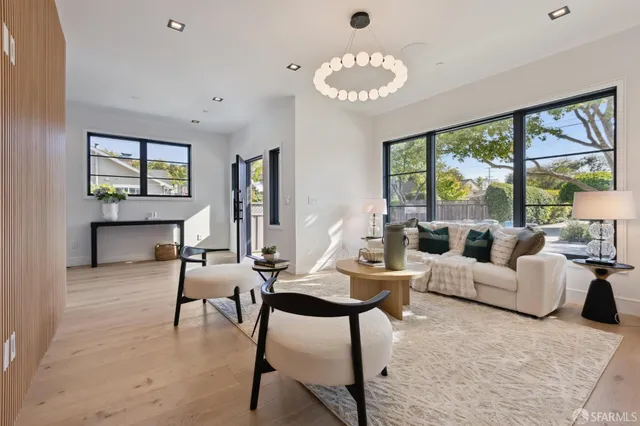 $4,288,888 | 14 Channing Road, Burlingame, CA 94010