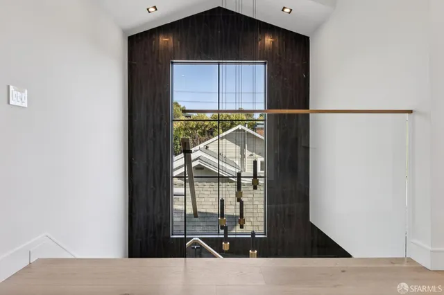 $4,288,888 | 14 Channing Road, Burlingame, CA 94010