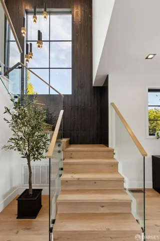 $4,288,888 | 14 Channing Road, Burlingame, CA 94010