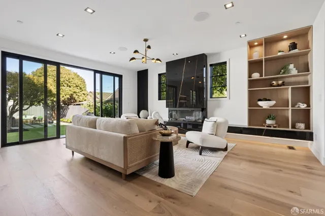 $4,288,888 | 14 Channing Road, Burlingame, CA 94010