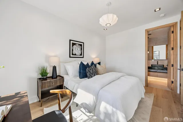 $4,288,888 | 14 Channing Road, Burlingame, CA 94010