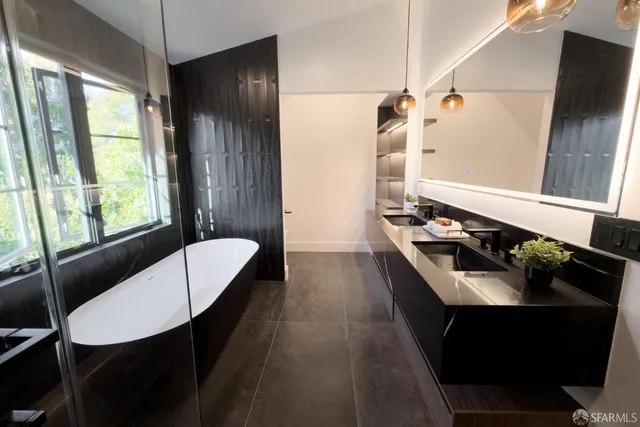 $4,288,888 | 14 Channing Road, Burlingame, CA 94010