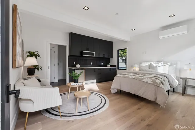 $4,288,888 | 14 Channing Road, Burlingame, CA 94010