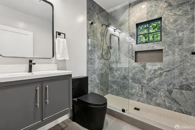 $4,288,888 | 14 Channing Road, Burlingame, CA 94010