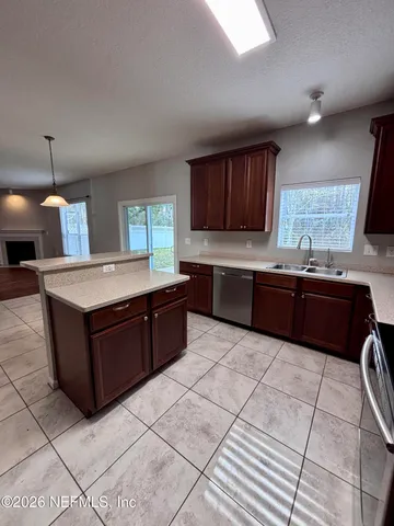 $4,125 | 121 Mahogany Bay Drive, St. Johns, FL 32259