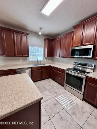 $3,350 | 121 Mahogany Bay Drive, St. Johns, FL 32259