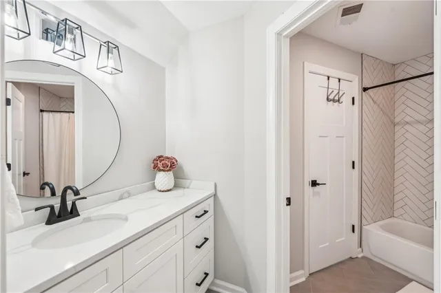 $937,500 | 3851 Glenhurst Drive, Smyrna, GA 30080