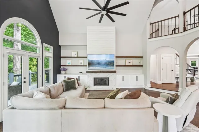 $937,500 | 3851 Glenhurst Drive, Smyrna, GA 30080