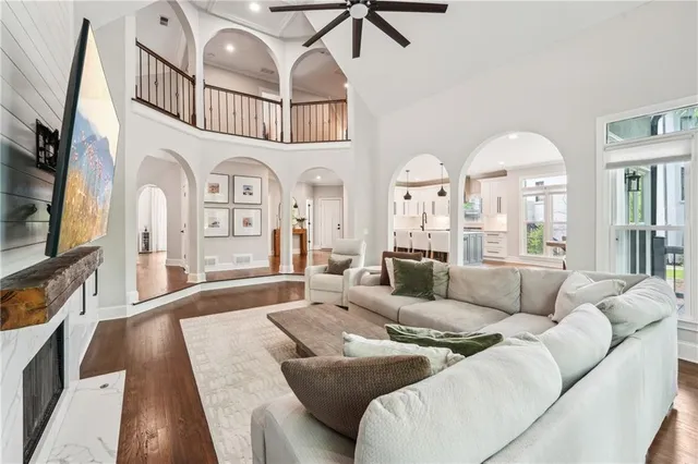 $937,500 | 3851 Glenhurst Drive, Smyrna, GA 30080