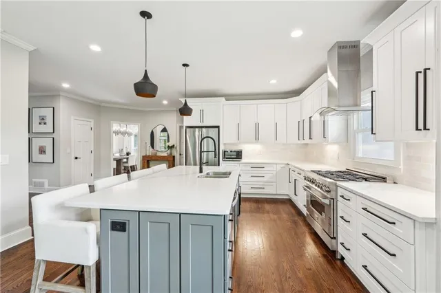 $937,500 | 3851 Glenhurst Drive, Smyrna, GA 30080