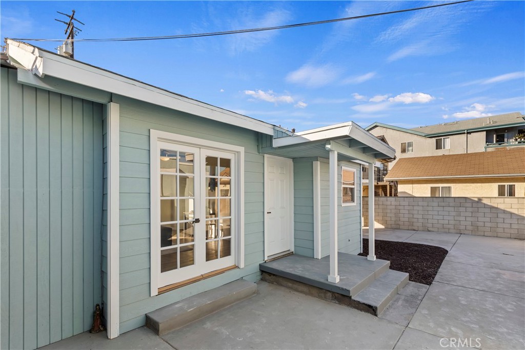 1435 Pine Avenue Long Beach, CA 90813 - Photo 16 of 61