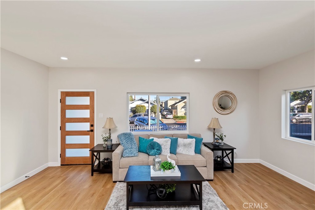 1435 Pine Avenue Long Beach, CA 90813 - Photo 27 of 61