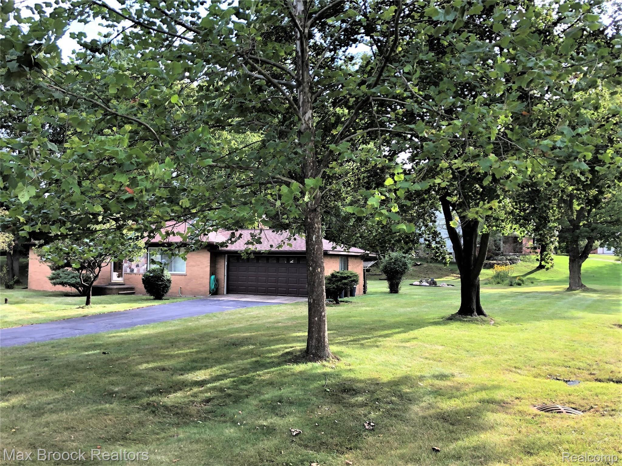 307 Arizona Avenue Rochester, MI 48309 - Photo 9 of 40 IMG_0046 (3).JPG