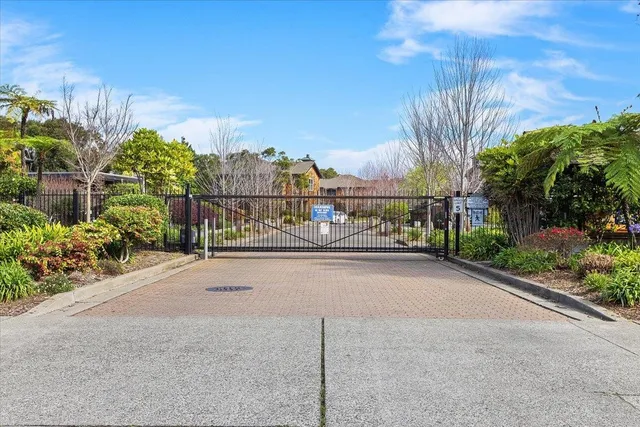 $695,000 | 632 Centre Court, Alameda, CA 94502