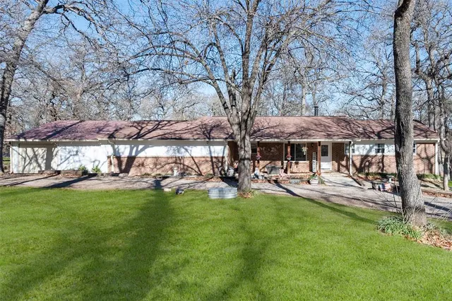 $519,000 | 600 Bluff Springs Road, Fort Worth, TX 76108