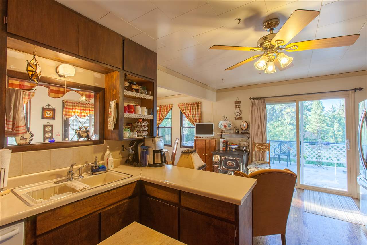 2816 West Thorpe Road Spokane, WA 99224 - Photo 3 of 20