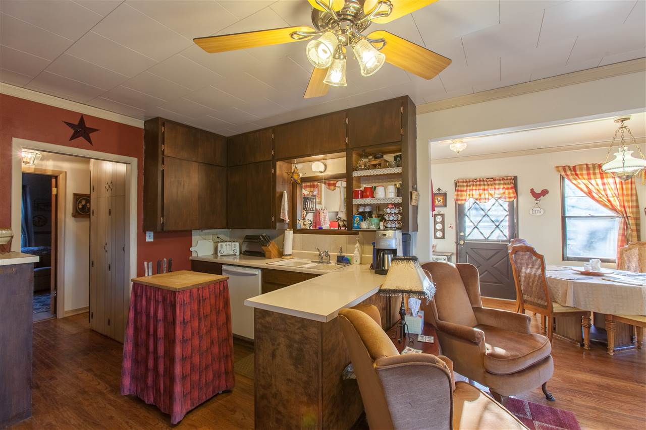 2816 West Thorpe Road Spokane, WA 99224 - Photo 4 of 20