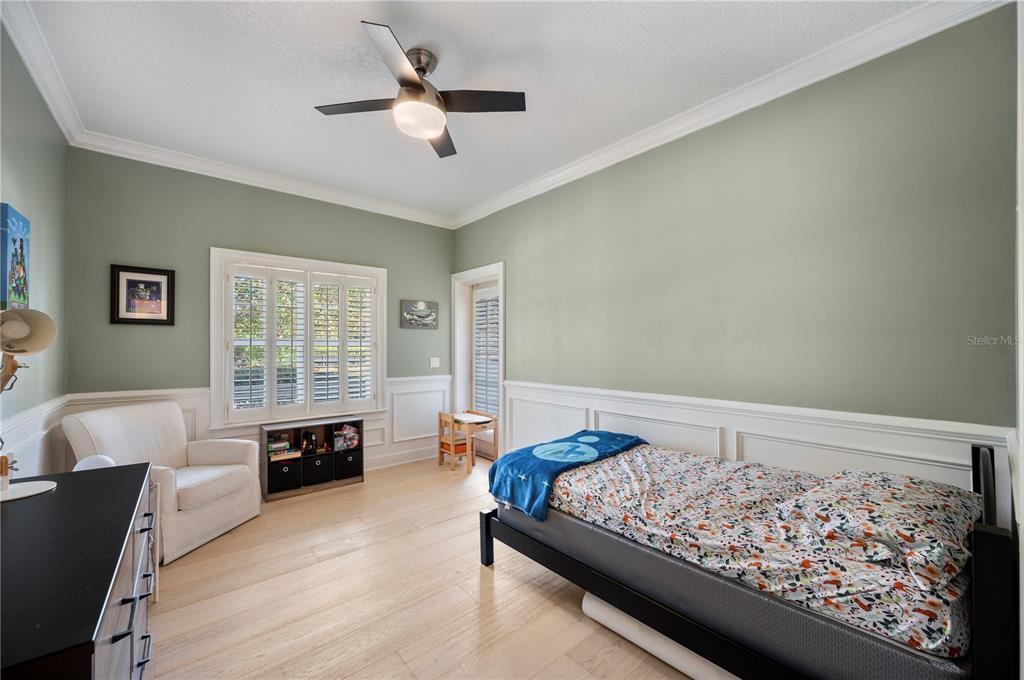 1909 New Jersey Road Lakeland, FL 33803 - Photo 54 of 93 a bed room with a bed and a couch