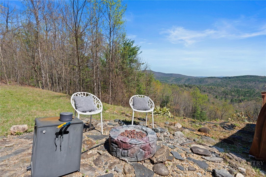 3086 Summit Road Purlear, NC 28665 - Photo 26 of 31