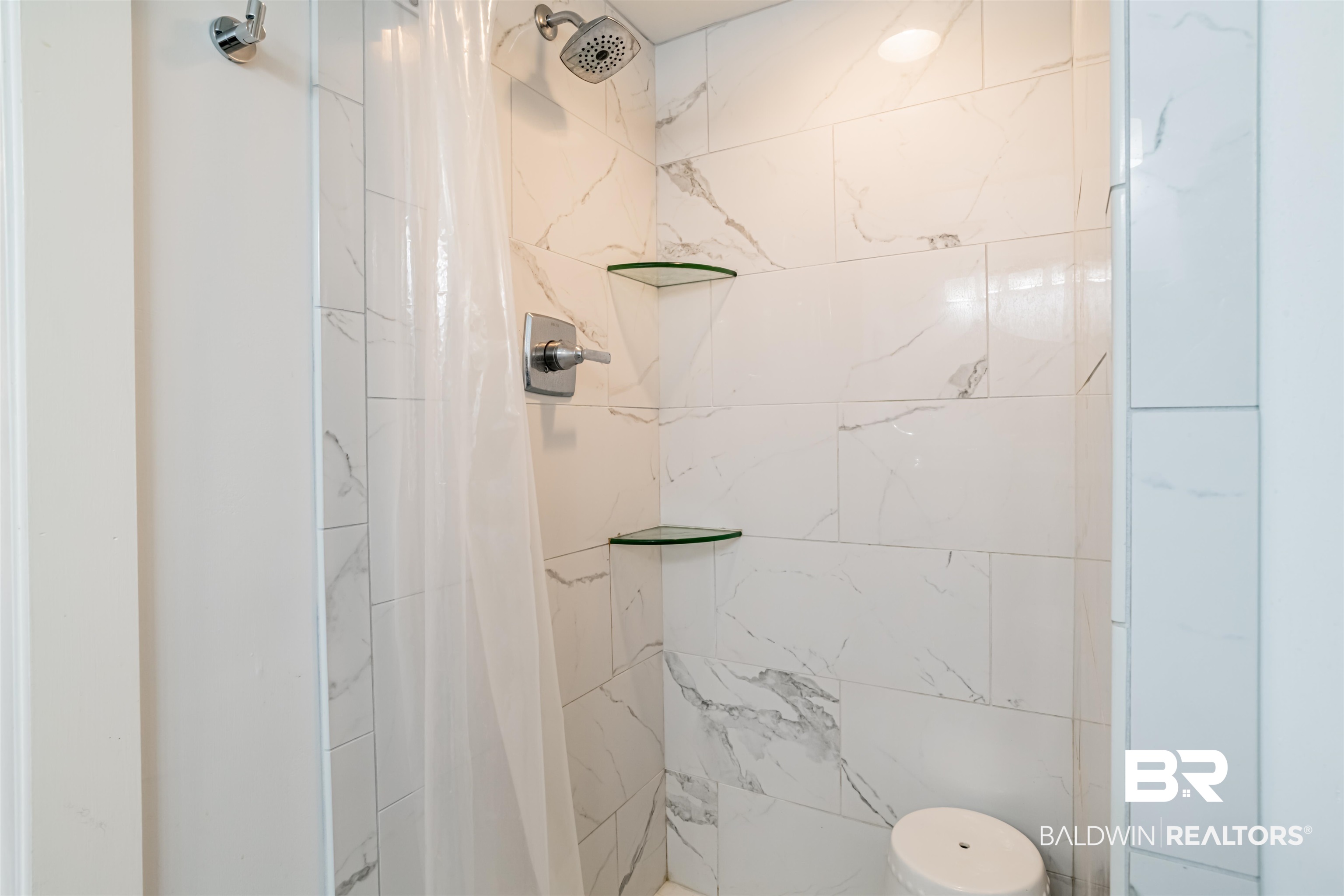 4009 Old Shell Road, Unit C19 Mobile, AL 36608 - Photo 28 of 39