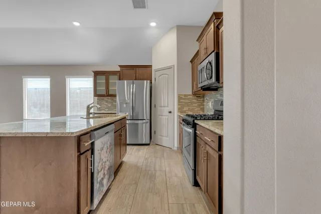 $259,000 | 13756 Garforth Avenue, Horizon City, TX 79928