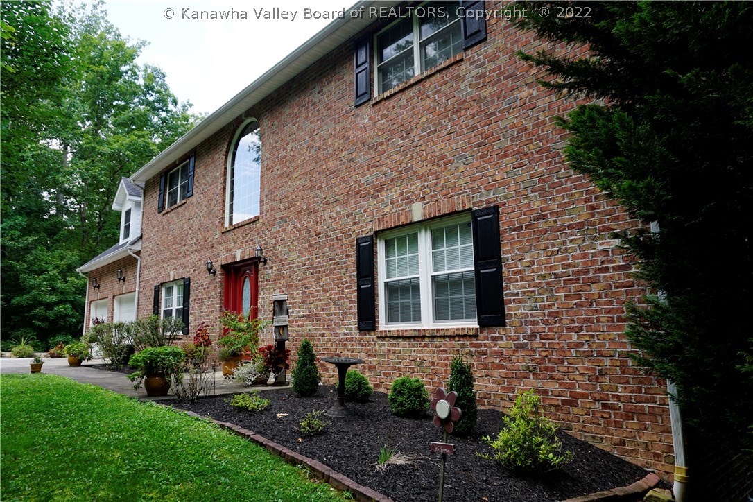 1601 Stonehenge Road Charleston, WV 25314 - Photo 3 of 30 Gallery Image 3