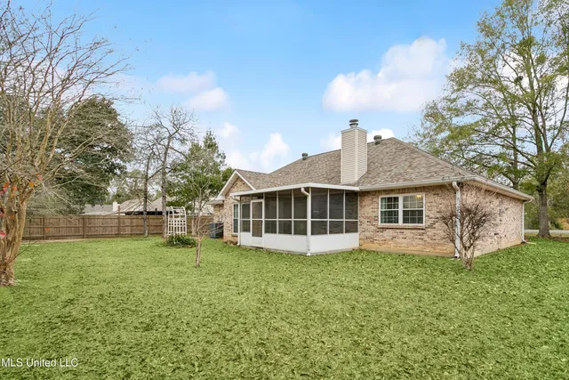 $229,000 | 211 Hilltop Drive, Carriere, MS 39426