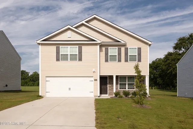 $315,000 | 4624 Slatestone Drive, Greenville, NC 27858