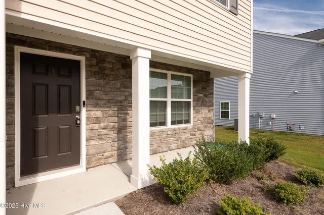 $315,000 | 4624 Slatestone Drive, Greenville, NC 27858