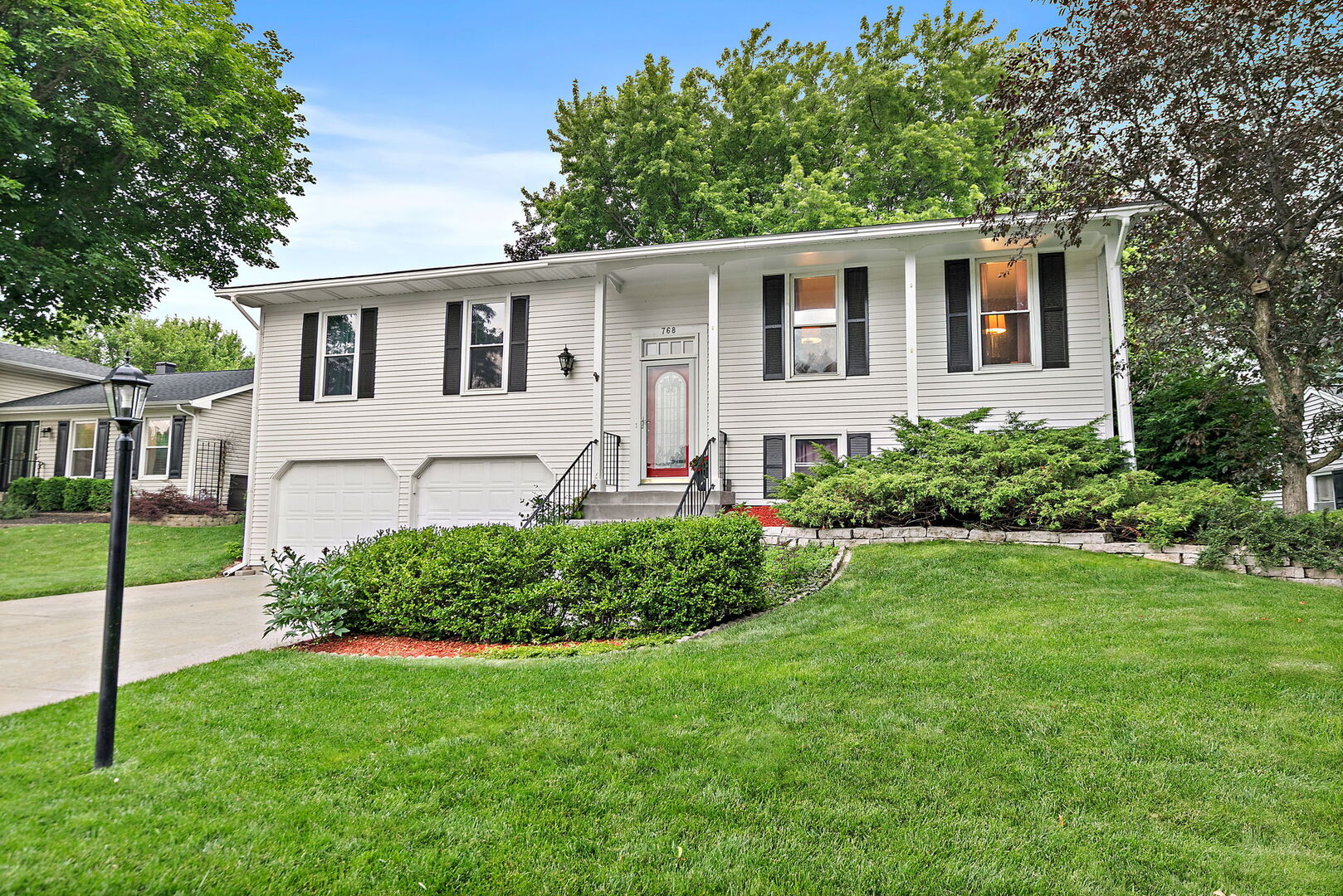 768 Merrimac Street Cary, IL 60013 - Photo 1 of 27