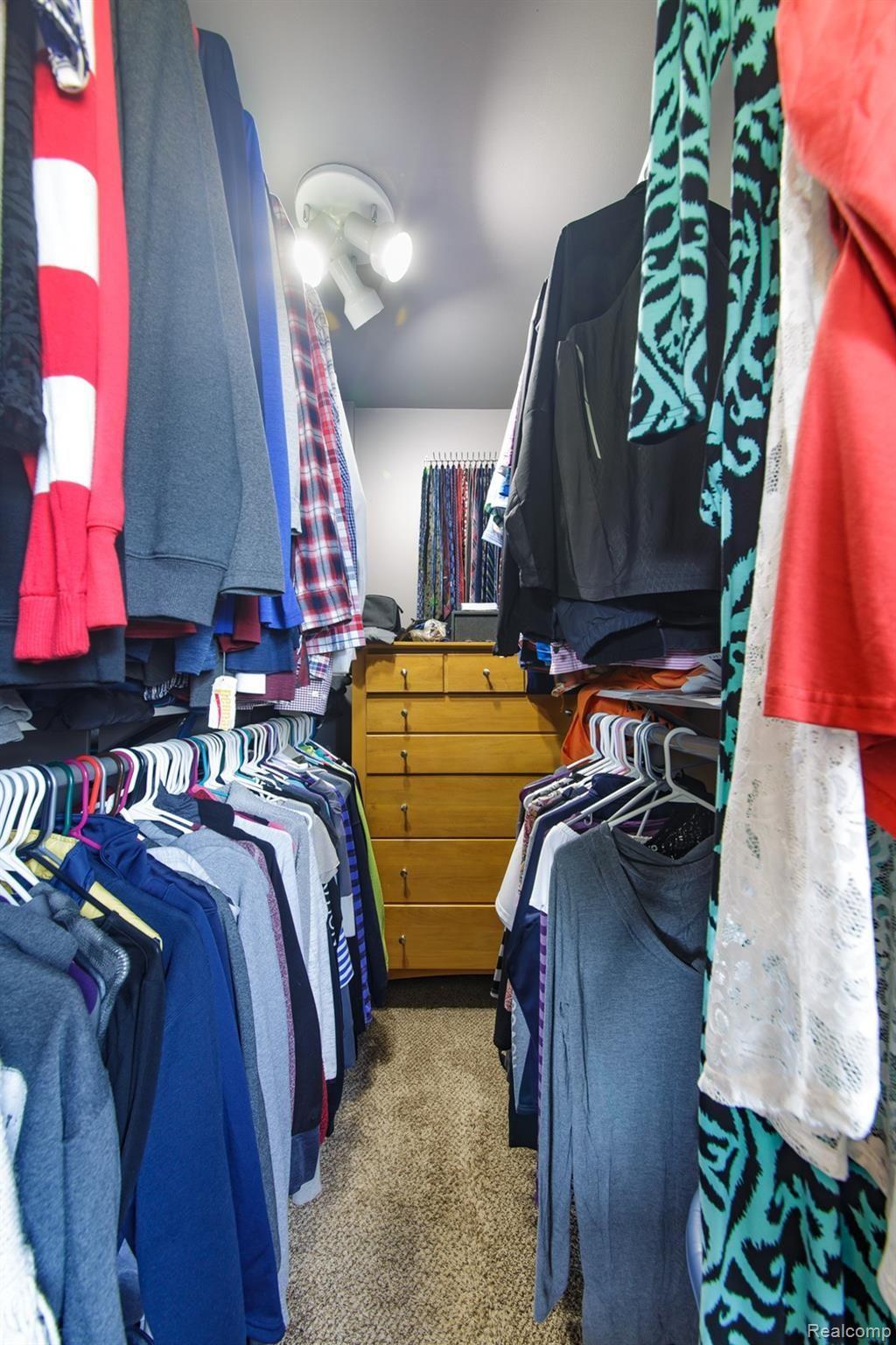 18006 West Austin Road Manchester, MI 48158 - Photo 19 of 35 Austin_MasterCloset.jpg