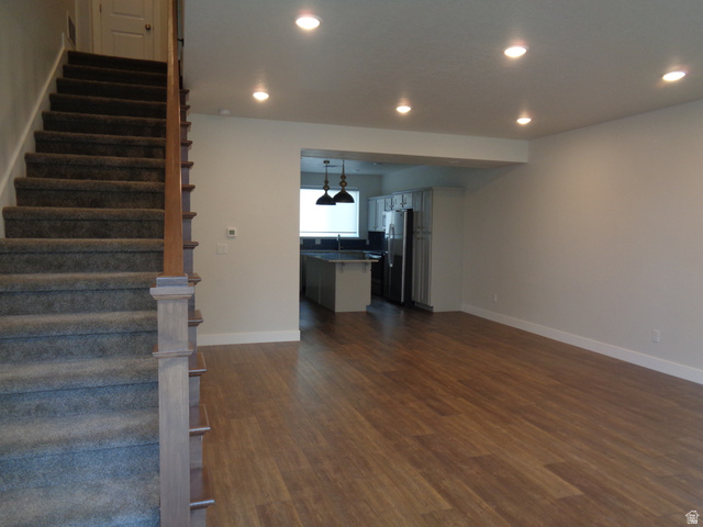 644 East Fort Union Boulevard Midvale, UT 84047 - Photo 5 of 16