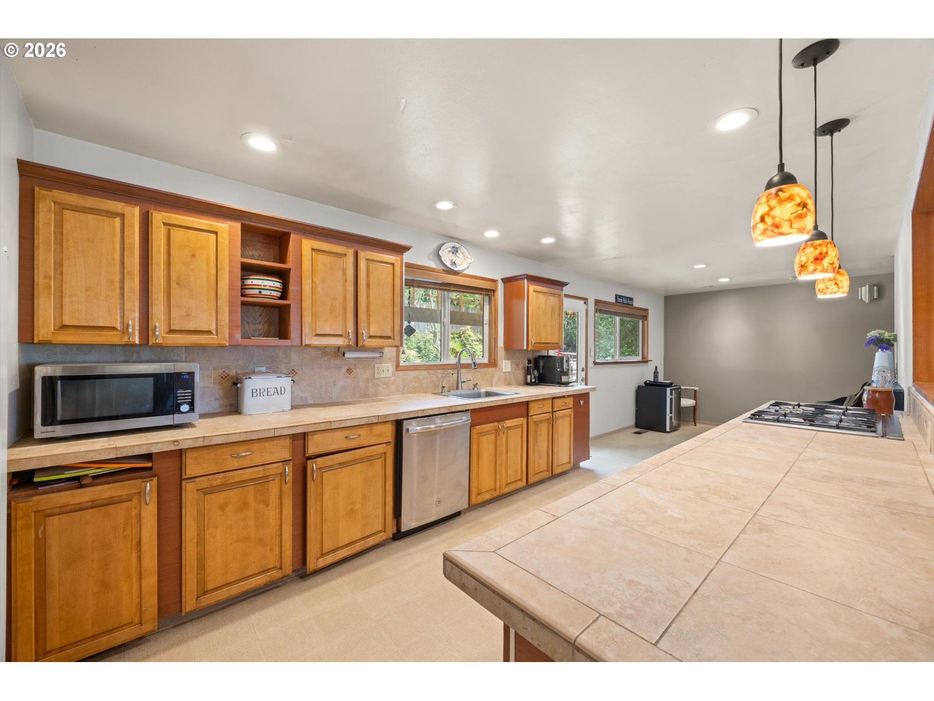 12955 Southwest Evergreen Street Beaverton, OR 97005 - Photo 13 of 44