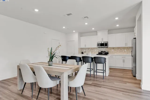 $719,000 | 5946 Markham Drive, Tracy, CA 95377