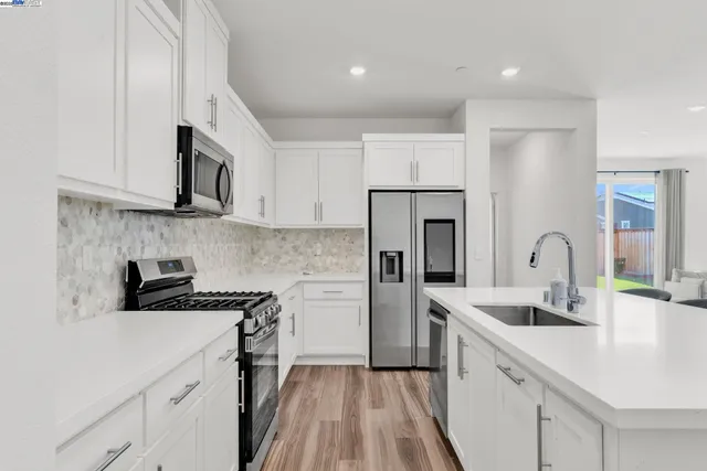 $719,000 | 5946 Markham Drive, Tracy, CA 95377