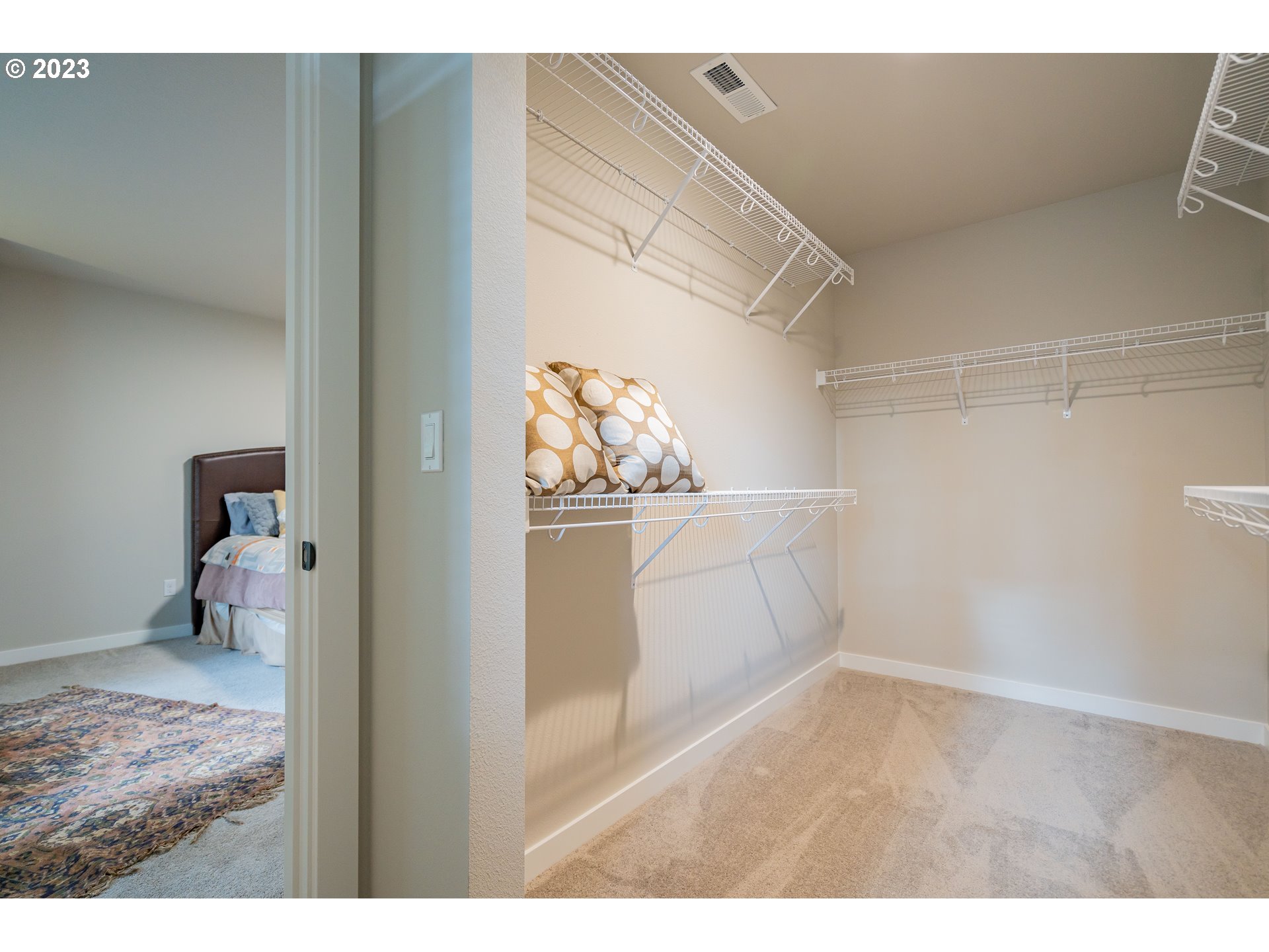7049 South 13th Street Ridgefield, WA 98642 - Photo 6 of 33 a view of a bathroom