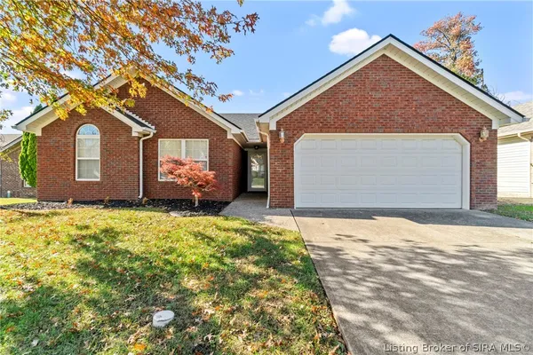 $299,900 | 3703 Parkview Way, Jeffersonville, IN 47130
