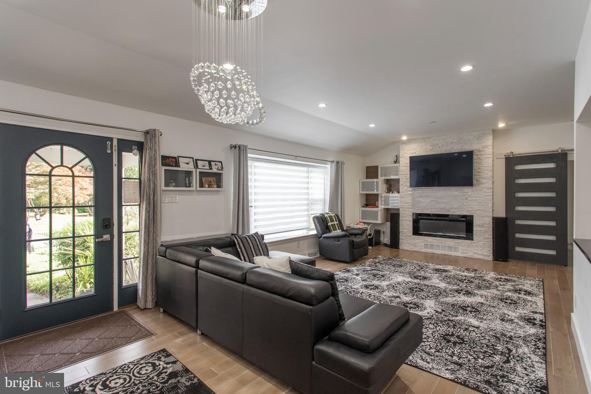 3876 Shelley Road Huntingdon Valley, PA 19006 - Photo 1 of 38 Gallery Image 1