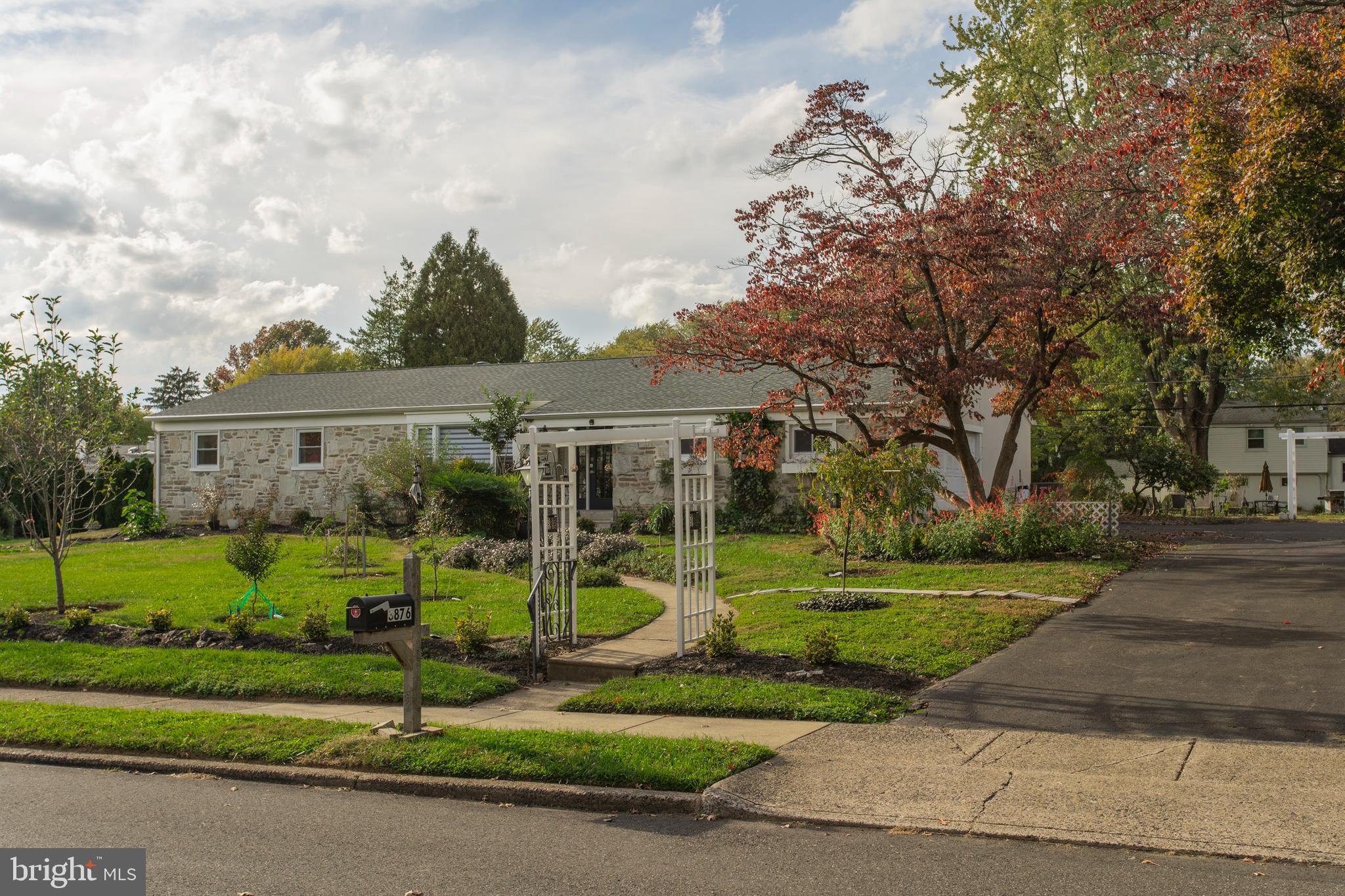 3876 Shelley Road Huntingdon Valley, PA 19006 - Photo 33 of 38 Gallery Image 33