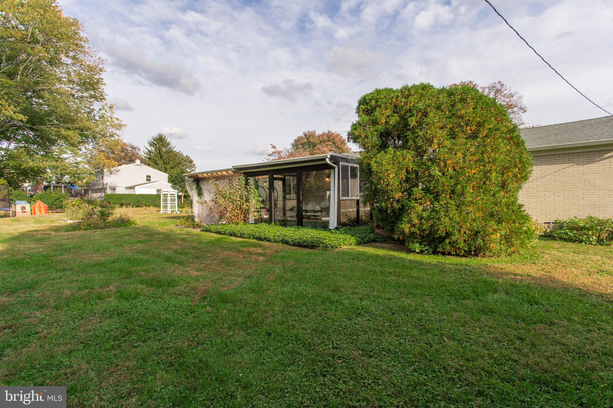 3876 Shelley Road Huntingdon Valley, PA 19006 - Photo 36 of 38 Gallery Image 36